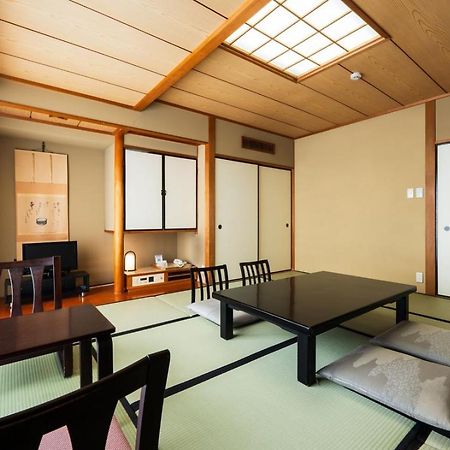 Shiragiku Hotel Beppu Buitenkant foto