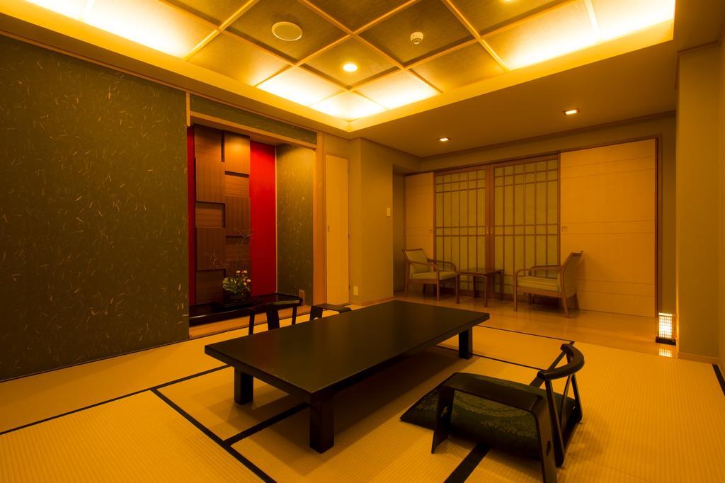 Shiragiku Hotel Beppu Buitenkant foto