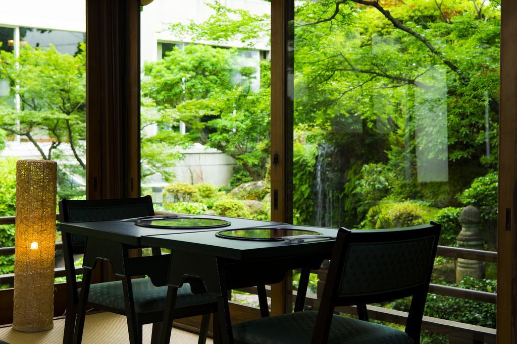 Shiragiku Hotel Beppu Buitenkant foto