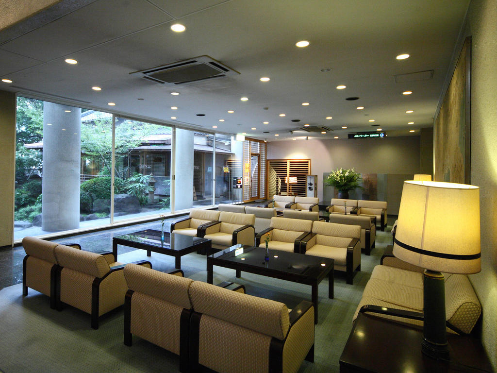 Shiragiku Hotel Beppu Buitenkant foto